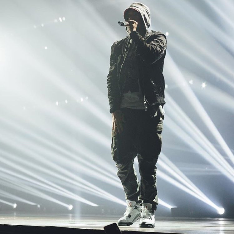 图】Eminem 上脚白水泥Air Jordan 4 White Cem_sneaker资讯_潮牌一族