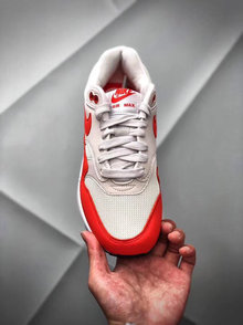 图2_公司级 顶级原楦版本 Nike Wmns Air Max 1 也可称为Air Max 耐克 Max1 白红搭配 使得更多女孩的喜爱 货号 319986 035 白红Size 36 36 5 37 5 38 38 5 39