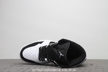 图3_耐克Nike Air Jordan 1 Mid 中帮情侣款 休闲运动板鞋 ID 190212HJGD485