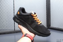 图1_超值价 耐克伦敦3代官方限定联名 Nike Tanjun 耐克经典跑量款 透气网面 运动时尚休闲跑步鞋 编号 M300530