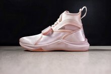 图1_Puma Phenom Satin EP 魅力珍珠粉 傻脸娜同款 Puma 推出了全新的 Phenom Satin EP 货号 190519 02 尺码 36 40带半码