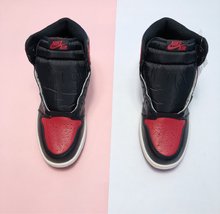 图3_正品级别Nike Air Jordan 1 Bred Toe 红脚趾 X10纯原生产线 原厂底 原厂面组合成型原厂裸鞋级别 工艺正品既视感 40 40 5 41 42 42 5 43 44 44 5 45 46码