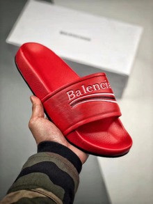 图1_万双现货 降价福利Balenciaga 17ss 巴黎世家拖鞋原鞋购入开发 市面唯一官方正确版原装级小羊皮 1 1 裁剪 鞋面3D打印logo 凹凸感明显 原版一致细节 Size 36 37 38 39 40 41 42 43 44编码 A A35422
