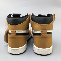 图2_头层皮 全网终端独家独立区别市面二层特价版本aj1 原档案数据开发 全鞋头层搭配 原盒原标 细节如下 品相自观 库存足放心推 40 41 42 42 5 43 44 44 5 45 46