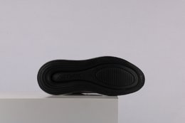图3_耐克 Nike Air Max 720 2020新款 炫酷机能造型 搭配全掌真气垫提升自身缓冲减震效果 健身运动气垫跑步鞋 尺码 40 45