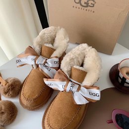 图2_UGG雪地靴 凯琳栗色我真的挺佩服设计师的鬼才 居然能把雪地靴的实用性和颜值结合得这么丸美 35 40