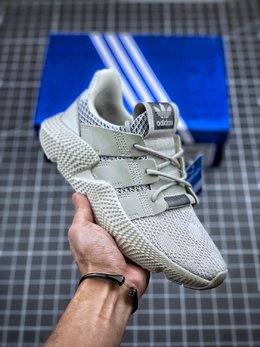 图3_特价福利 预热双十二 Adidas Originals Prophere 恐惧鲨鱼 货号BD7834区别市面鞋面凹塌版本全新改版鞋面材质 不仅仅变化在鞋面的材质纹理上 同时在鞋身两旁的TPU饰条加入转印工艺 在街头领域的影响力愈加超越Nike的一点就是在推陈出新的同时 紧紧契合着当下的苛刻审美 SIZE 36 36 5 37 38 38 5 39 40 40 5 41 42 42 5 43 44 44 5 45