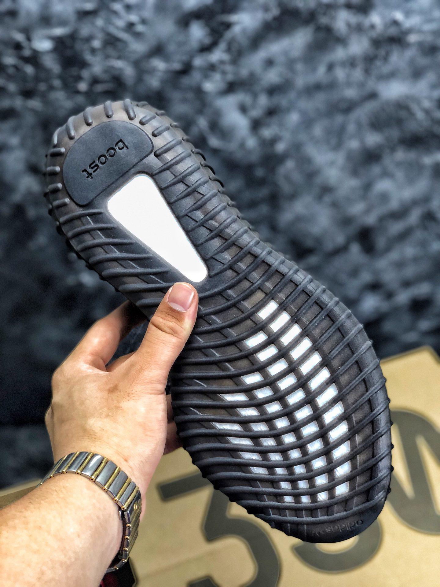 图4_adidas阿迪达斯