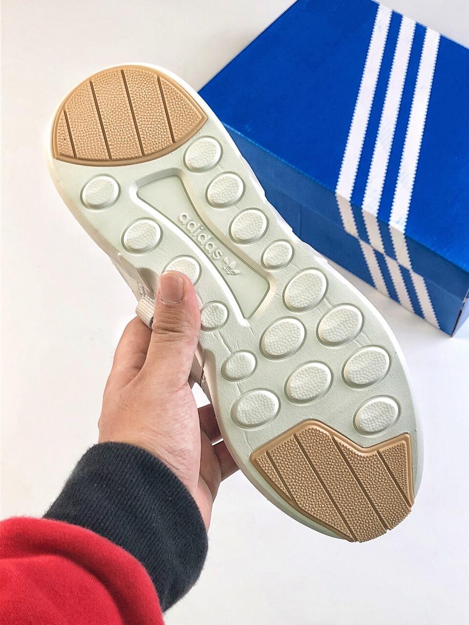 图6_adidas阿迪达斯