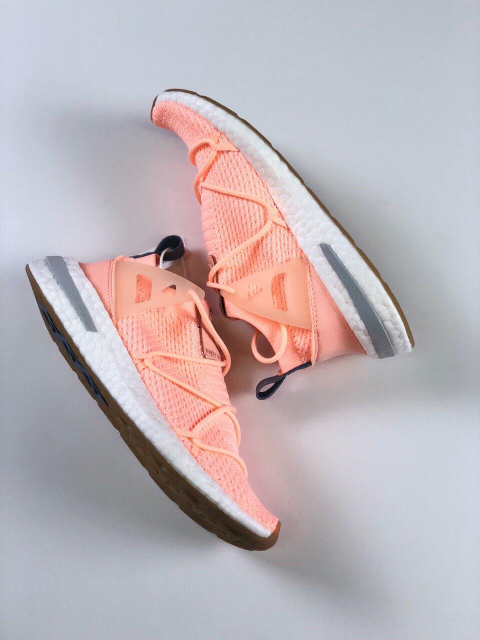 图9_adidas阿迪达斯