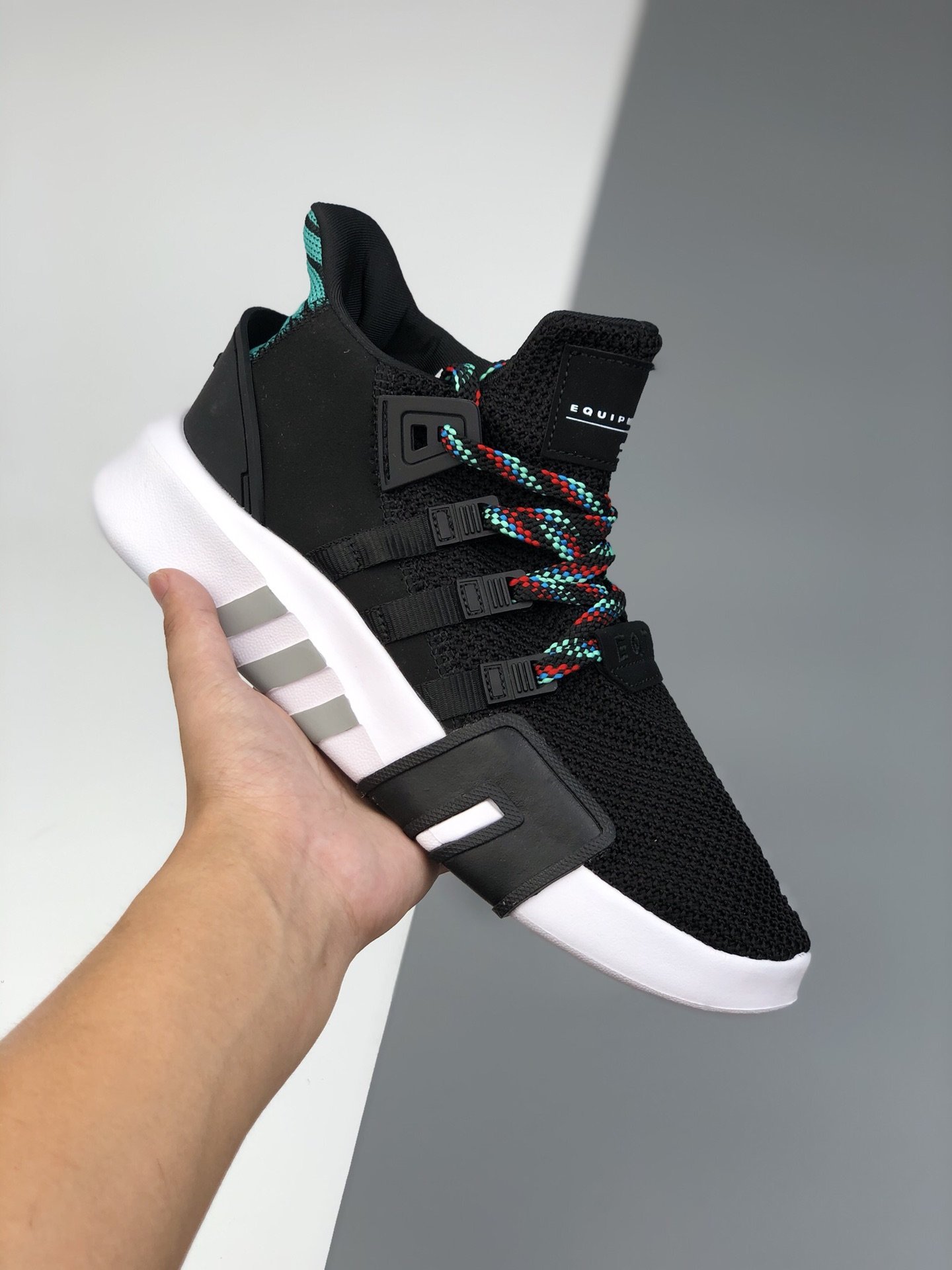 图1_adidas阿迪达斯